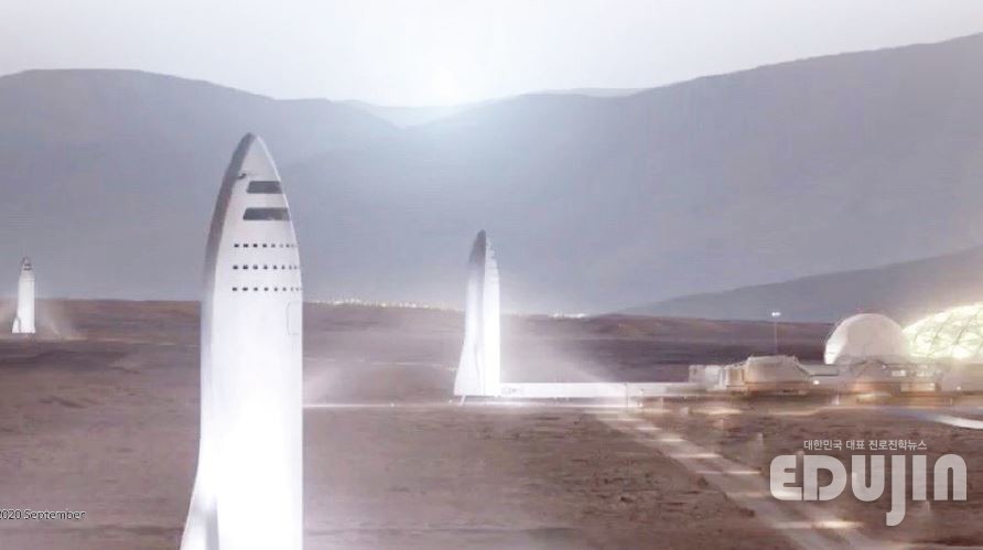 화성 지표면에 스타십 우주선이 자리 잡은 ‘스페이스X 시티’ 상상도 [사진 출처=spacex.com]