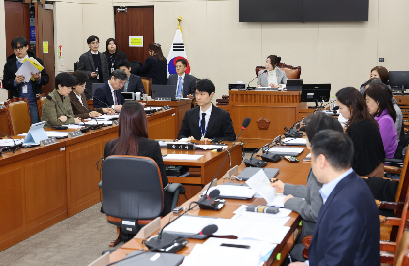 [출처=연합뉴스/보건복지위원회 법안심사제1소위원회]