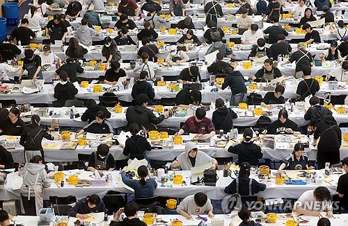 [출처=연합뉴스/ 지난해 서울의 한 대학 수시모집 실기고사 현장]